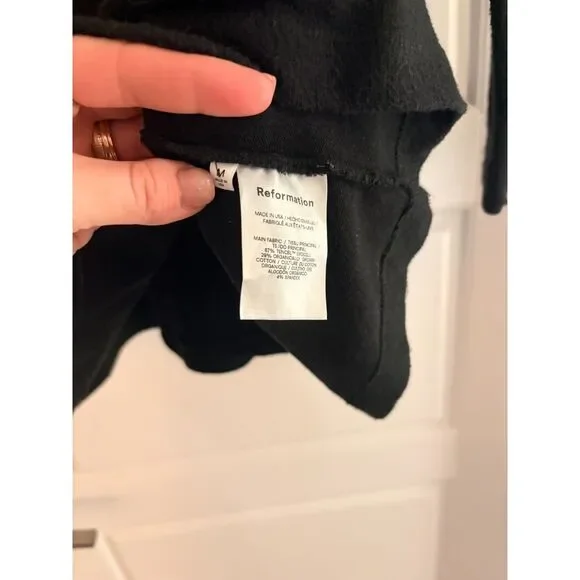 Reformation Aspen Knit Dress Bell Sleeve Turtleneck Black Size M - Picture 4 of 4